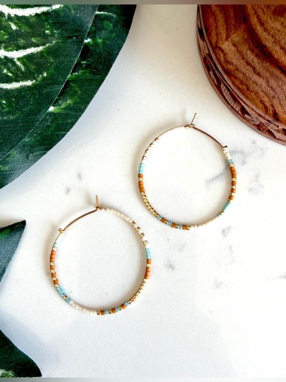3/$22🩶 Blue Tan Gold Beaded Hoop Earrings PREOWNED Bohemian Boho Jewelry